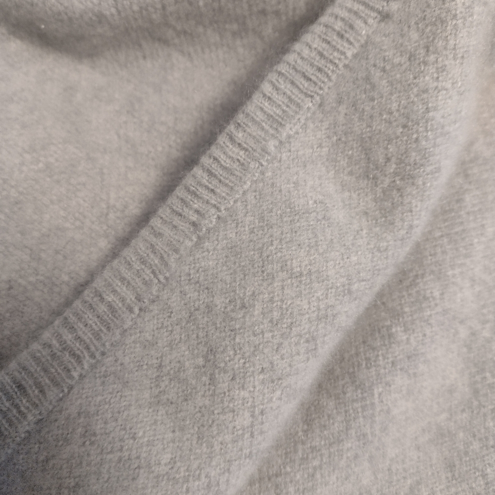 TSE 100% Cashmere Sweater, Grey - Picture 10 of 12